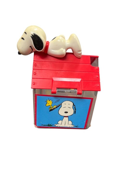 Peanuts Other - Snoopy Peanuts celebration Vintage dog house candy trinket container SKU 10-540